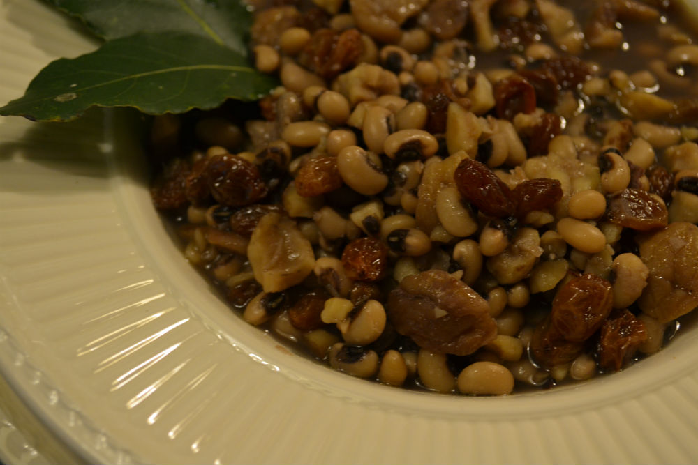 minestra di fagioli castagne e uvetta