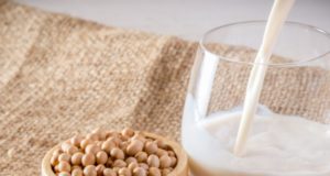 Latte vegetale, benefici e proprietà