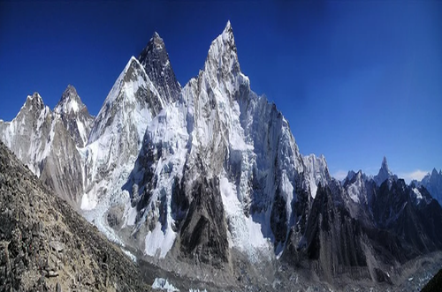 La spedizione dei 22, dall'Italia all'Everest nel segno della scienza