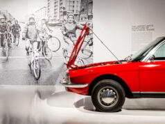 la mostra “DRIVE DIFFERENT. Dall’Austerity alla mobilità del futuro”, al Museo Nazionale dell’Automobile dal 24 novembre 2023 al 7 aprile 2024