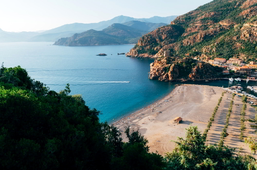 Ecoturismo all'aria aperta: scopri la Corsica